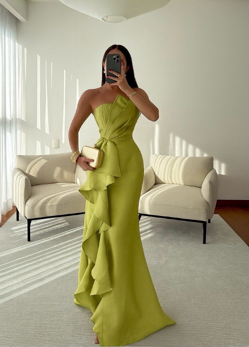 Vestido Color Lima Strapless - Image 3