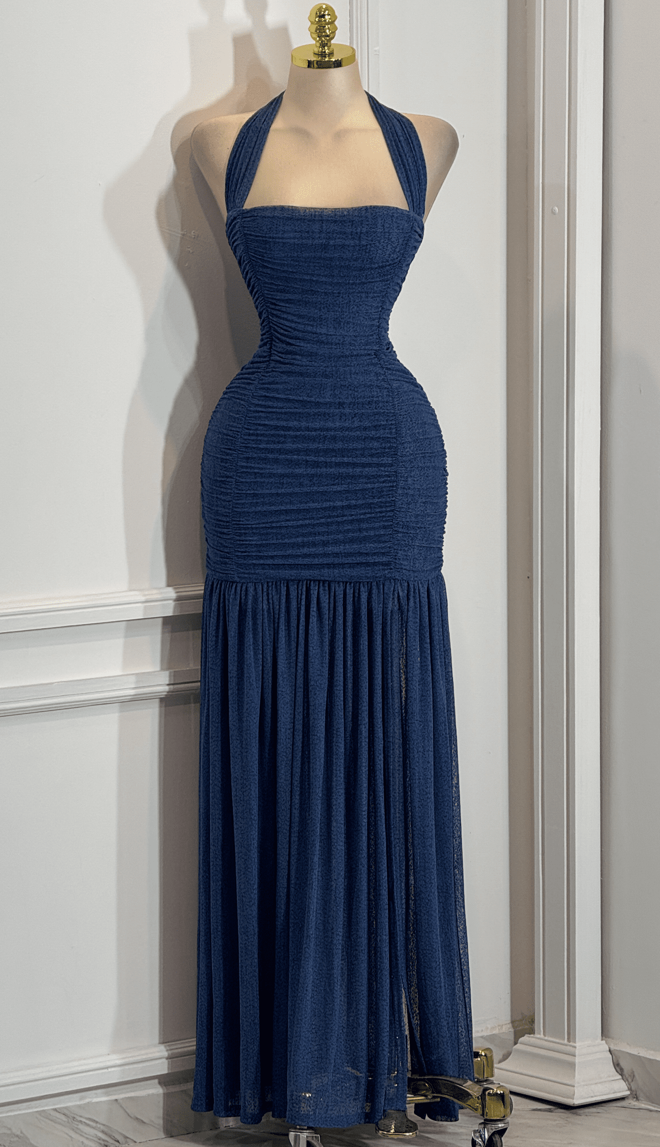 Vestido Azul Con Fruncido - Image 4