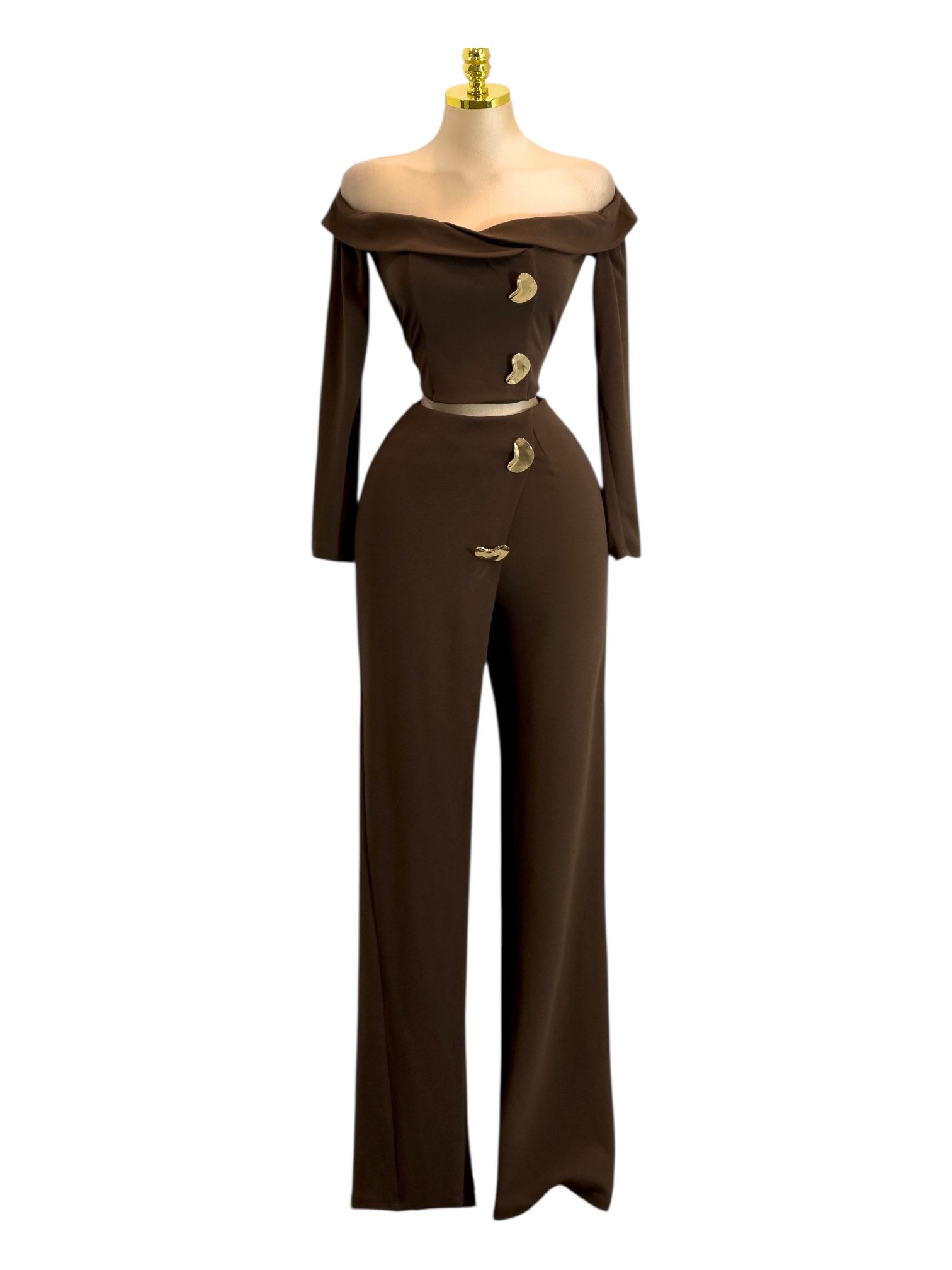 Conjunto Café Con Escote Caído Y Botones Dorados - Image 2