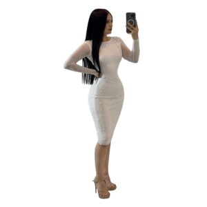 Vestido Midi Blanco De Manga Larga Con Aplicaciones Brillantes