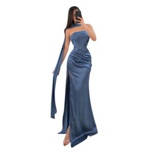 Vestido Largo Azul Strapless Con Abertura Frontal Y Banda Al Cuello