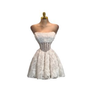 Vestido Corto Blanco Strapless Con Corset Transparente Y Encaje Floral