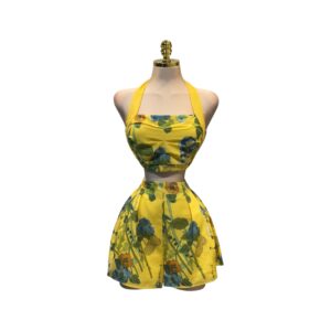 Conjunto Amarillo Floral Con Top Y Short De Corte Alto