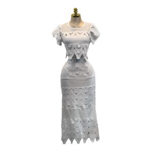 Vestido Midi Blanco De Encaje Con Manga Corta