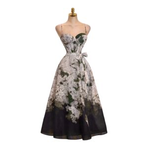 Vestido Negro Con Flores Blancas