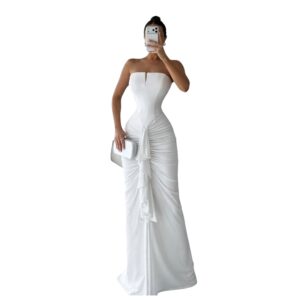 Vestido Blanco Strapless Con Volante Frontal