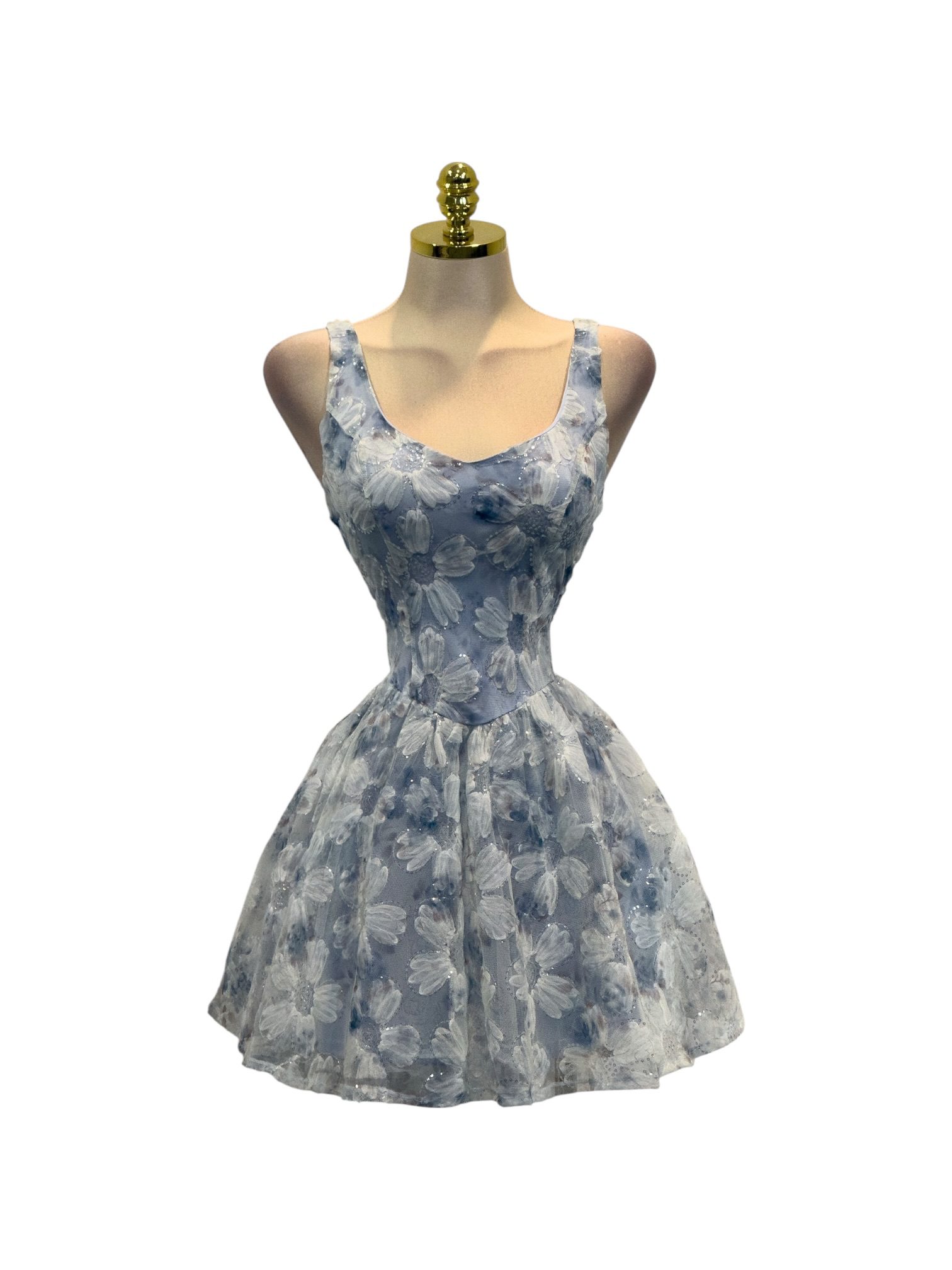 Vestido Azul Floral Con Tirantes Y Falda Amplia - Image 2