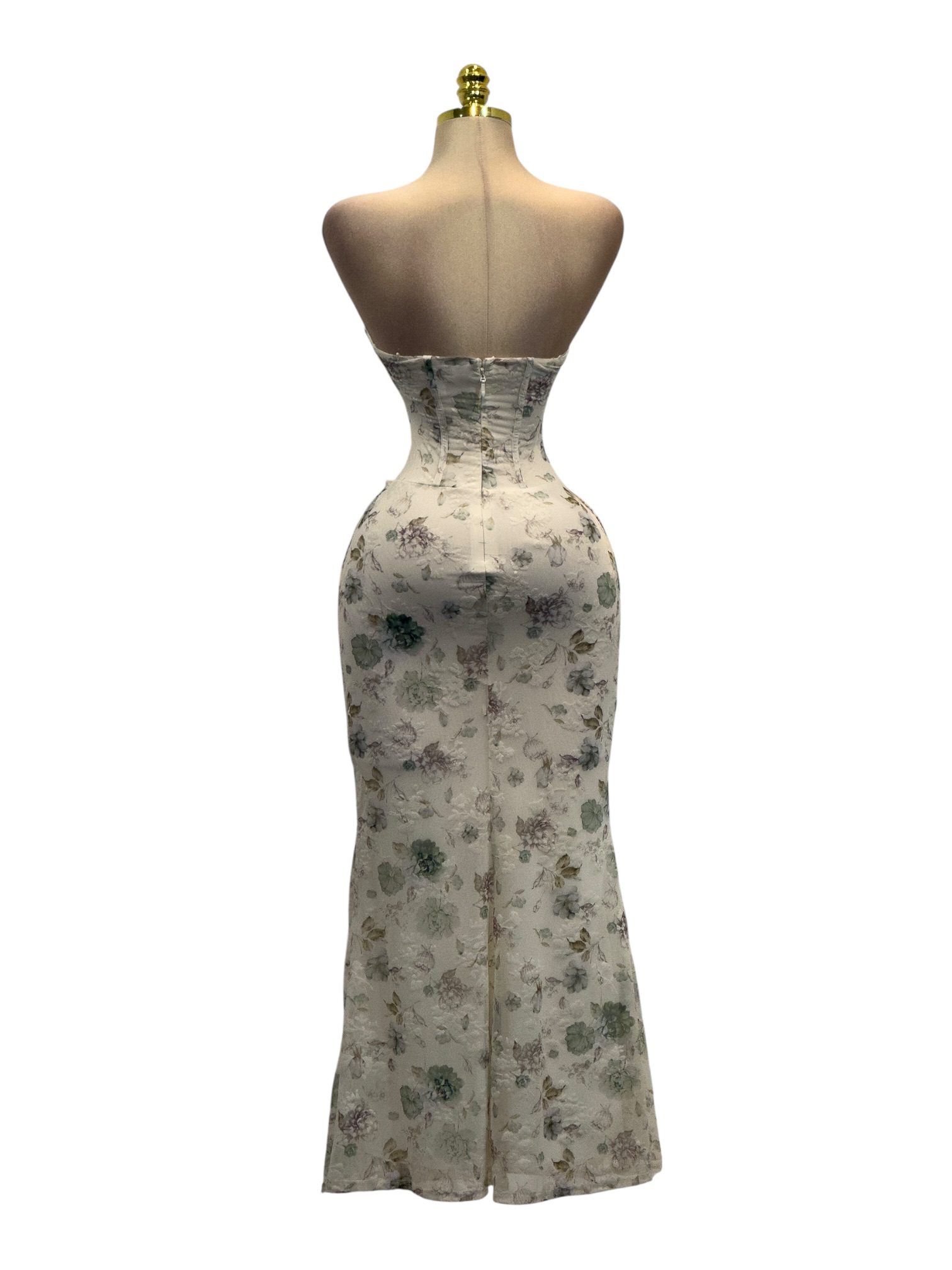 Vestido Blanco Floral Con Corset Y Falda Ajustada Elegante - Image 3