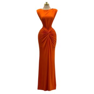 Vestido Naranja Con Escote Cerrado Y Drapeado En Cintura
