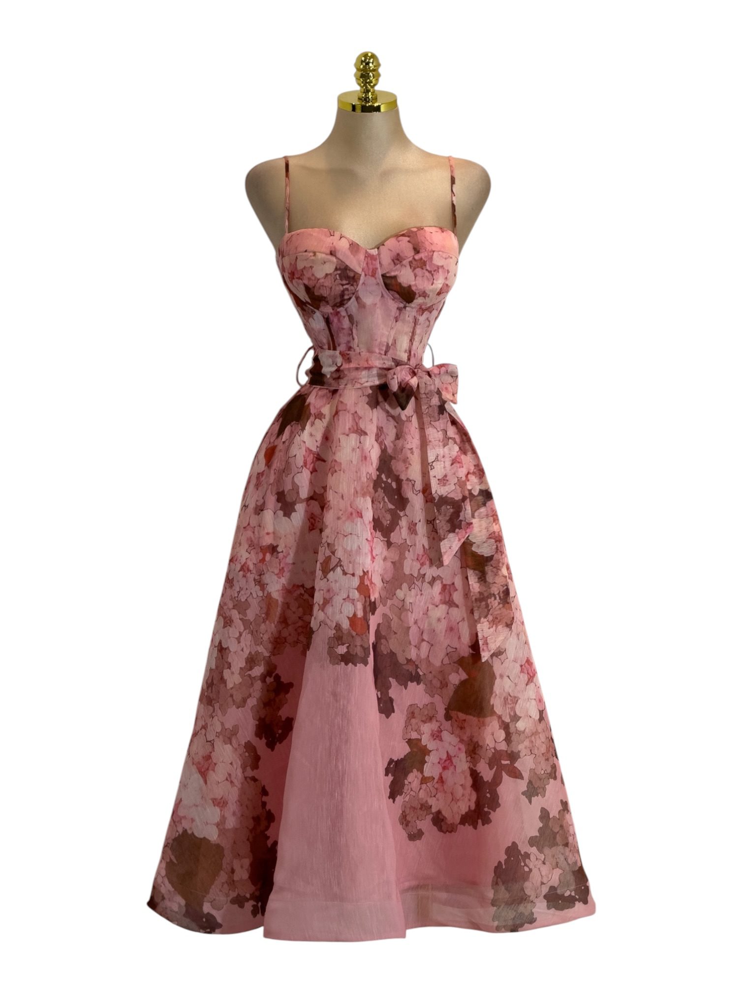 Vestido Midi Rosa Floral Con Tirantes Y Falda Amplia Elegante - Image 2