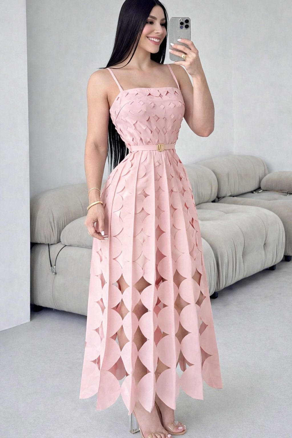 Vestido Rosa Con Cinturón - Image 3