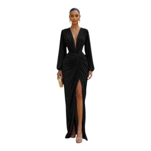 Vestido Negro Con Escote Profundo Y Abertura En Pierna