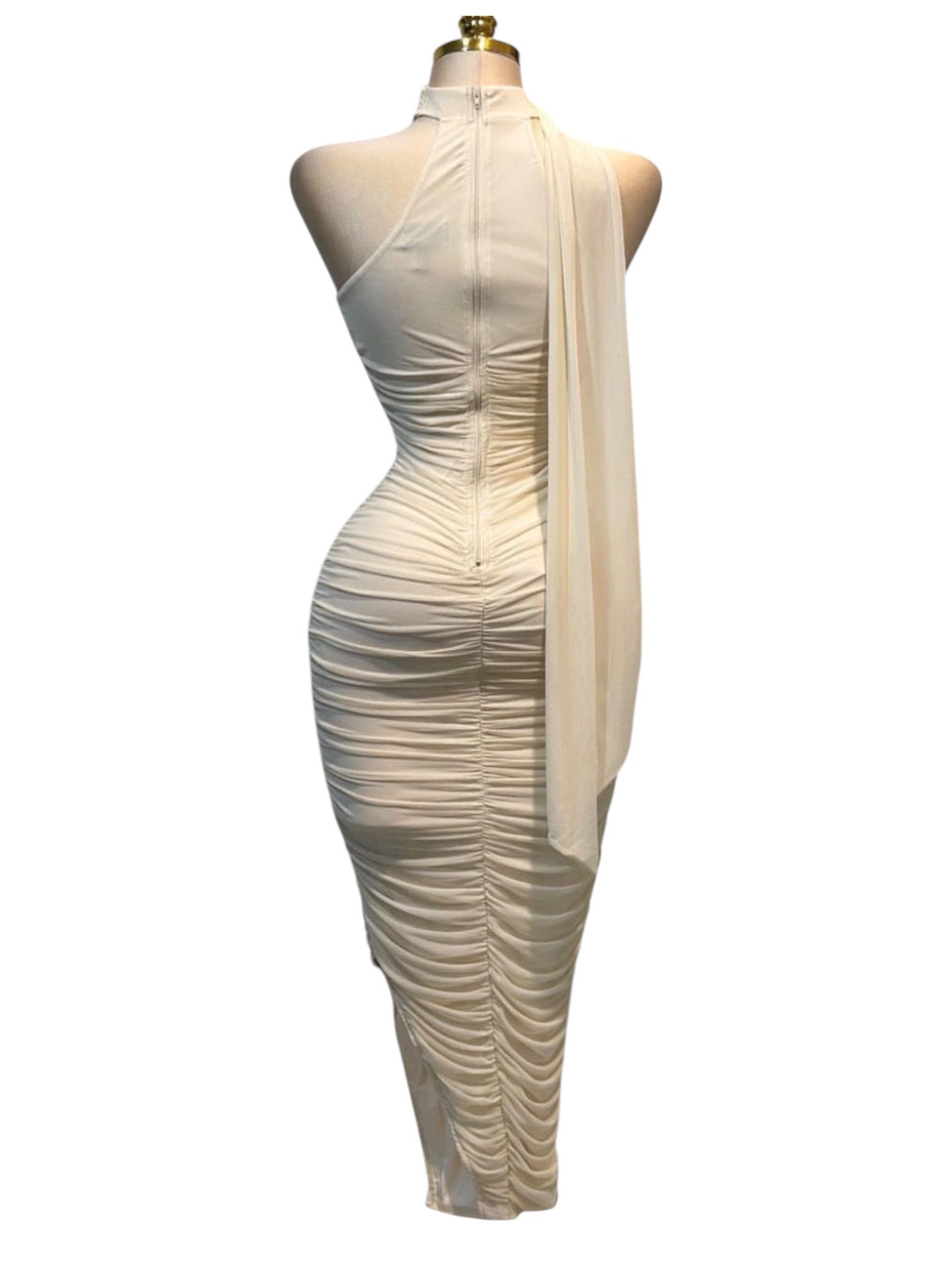 Vestido Midi Beige Con Cuello Halter Y Drapeado Ajustado - Image 3