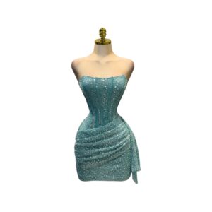 Vestido Corto Verde Con Brillos Y Diseño Strapless Ajustado