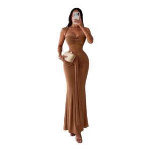 Vestido Camel Con Drapeo Minimalista