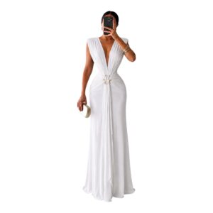 Vestido Blanco Profundo De Gala Con Drappeado Y Herrajes Dorados