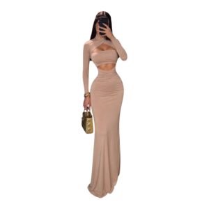 Vestido Beige Con Recortes Y Manga Larga