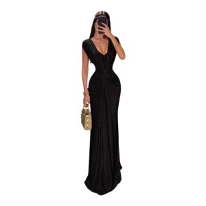 Vestido Negro Drapeado Con Escote Profundo