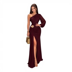 Vestido Vino De Un Hombro Con Manga Y Abertura
