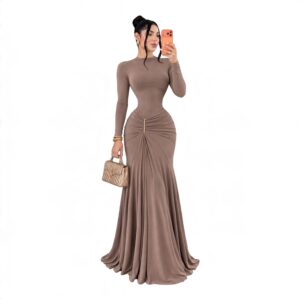 Vestido Taupe De Manga Larga Con Fruncido Y Herraje Frontal