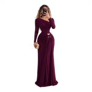 Vestido Largo Morado Asimétrico Con Manga Larga Y Detalle Dorado