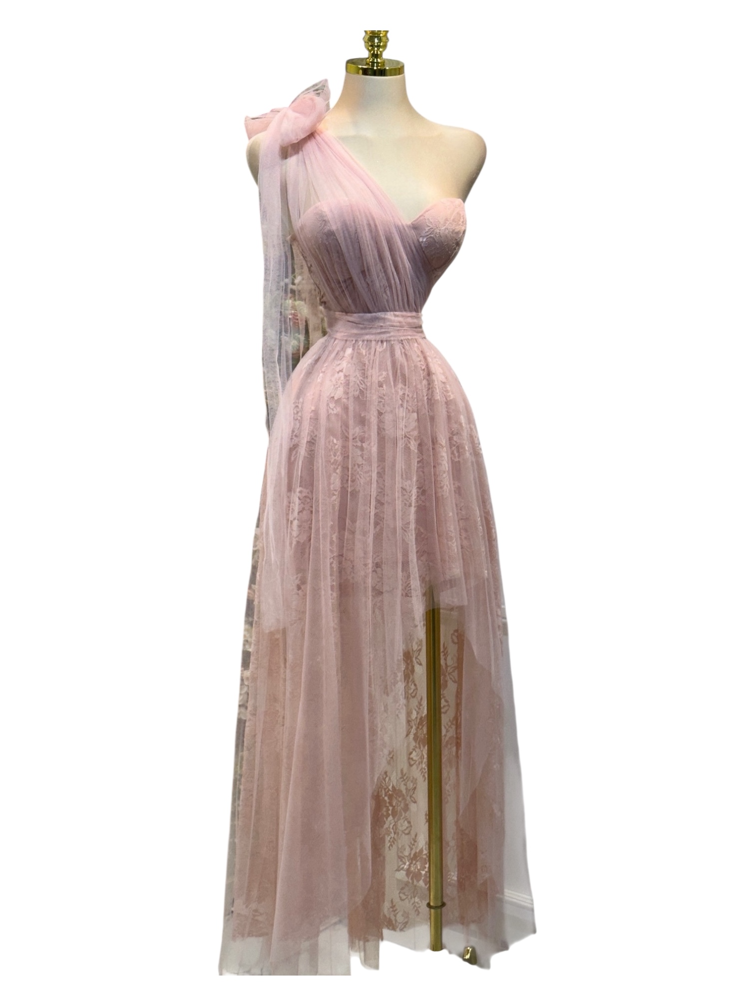 Vestido Rosa De Encaje - Image 3