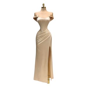 Vestido Champagne Satinado Con Escote