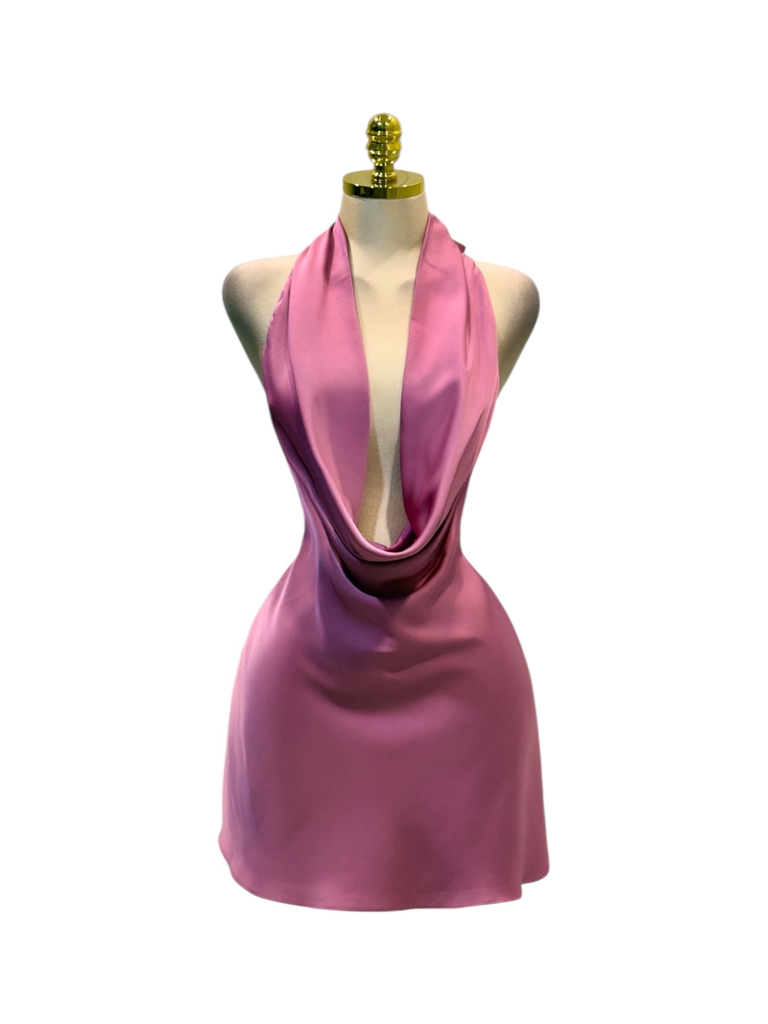 Vestido Corto Rosa Satinado Con Escote - Image 2