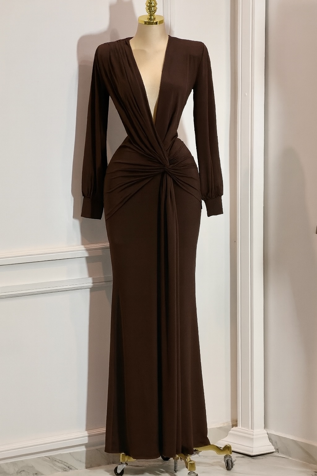 Vestido Cafe Con Escote En V - Image 4