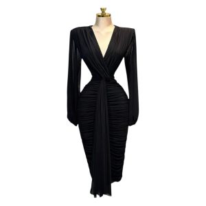 Vestido Negro De Licra Con Manga Larga