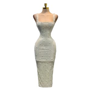 Vestido Blanco Con Perlas