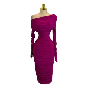 Vestido Color Magenta Con Fruncido
