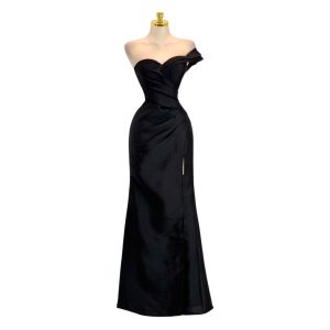 Vestido Negro Strapless