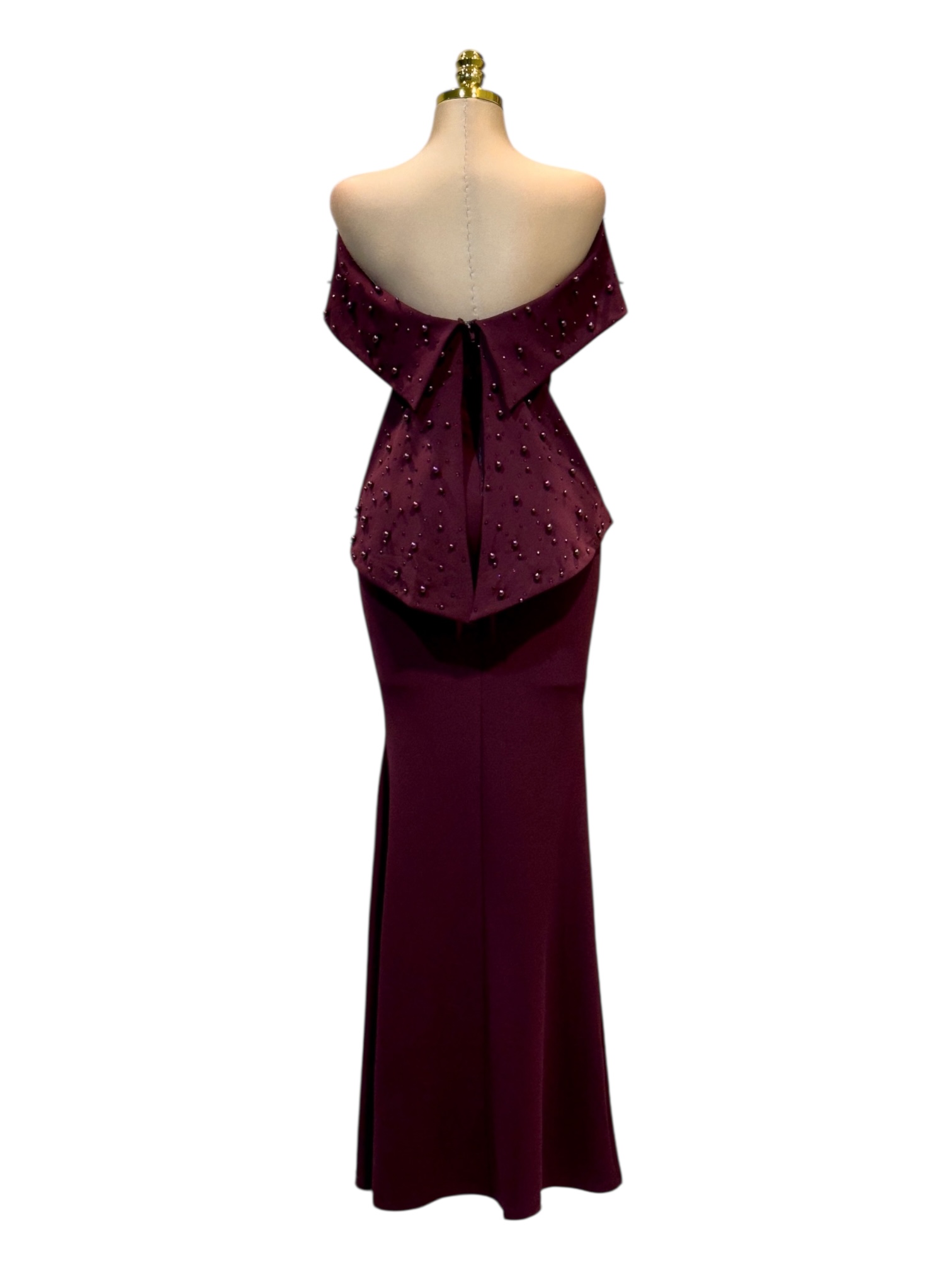 Vestido Color Vino Con Perlas - Image 3
