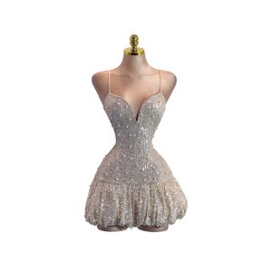 Vestido Corto Champagne Con Lentejuelas Y Escote Profundo