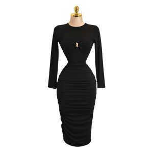 Vestido Midi Negro Con Manga Larga Y Fruncido Central
